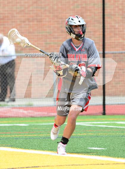 Thumbnail 2 in Mamaroneck vs. Niskayuna (NYSPHSAA Class A Regional Final) photogallery.