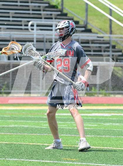 Thumbnail 1 in Mamaroneck vs. Niskayuna (NYSPHSAA Class A Regional Final) photogallery.