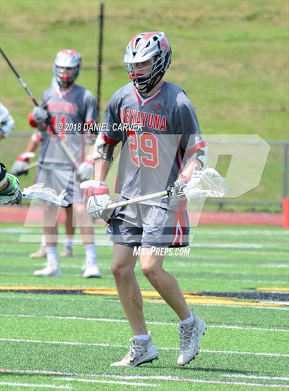 Thumbnail 1 in Mamaroneck vs. Niskayuna (NYSPHSAA Class A Regional Final) photogallery.