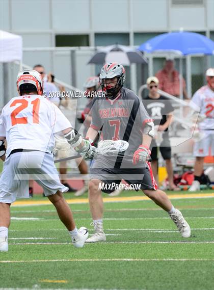 Thumbnail 1 in Mamaroneck vs. Niskayuna (NYSPHSAA Class A Regional Final) photogallery.