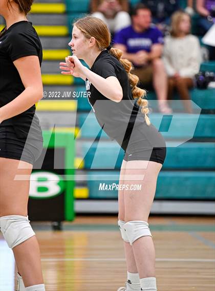 Thumbnail 3 in Brenham vs College Station photogallery.