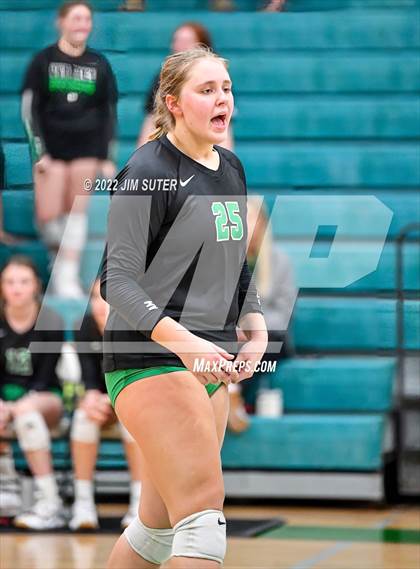 Thumbnail 3 in Brenham vs College Station photogallery.
