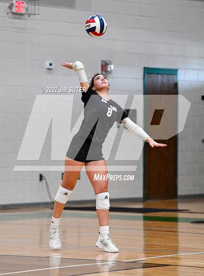 Thumbnail 1 in Brenham vs College Station photogallery.