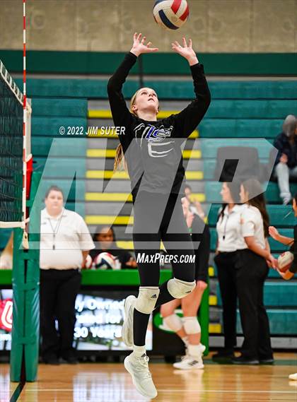 Thumbnail 2 in Brenham vs College Station photogallery.