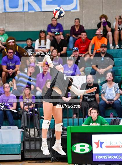 Thumbnail 3 in Brenham vs College Station photogallery.