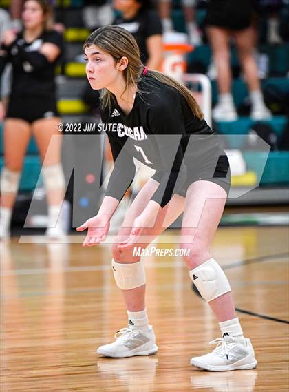 Thumbnail 1 in Brenham vs College Station photogallery.