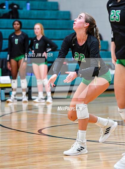Thumbnail 2 in Brenham vs College Station photogallery.
