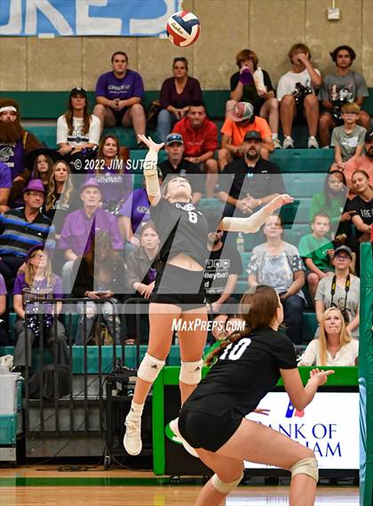 Thumbnail 1 in Brenham vs College Station photogallery.