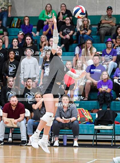 Thumbnail 3 in Brenham vs College Station photogallery.