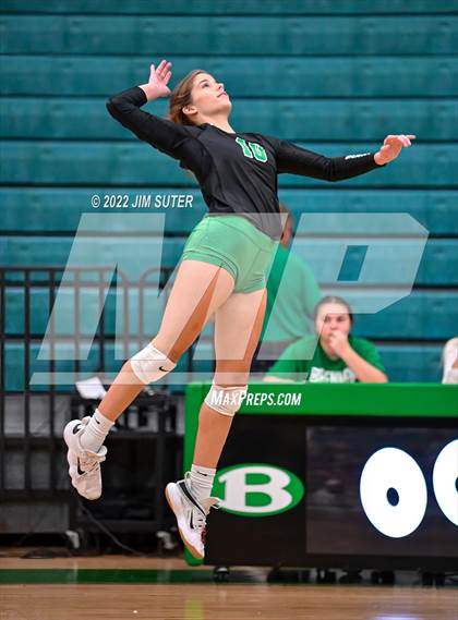 Thumbnail 1 in Brenham vs College Station photogallery.