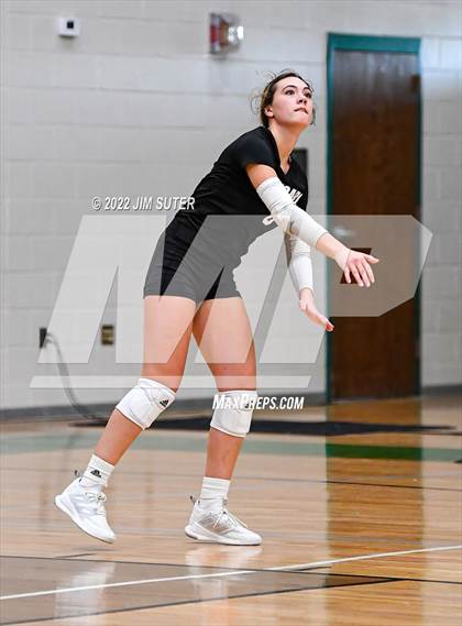 Thumbnail 2 in Brenham vs College Station photogallery.