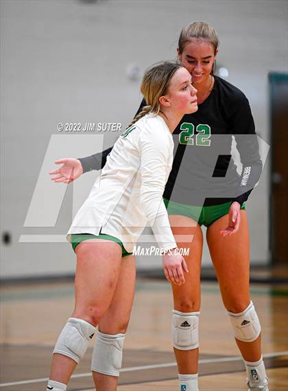 Thumbnail 3 in Brenham vs College Station photogallery.