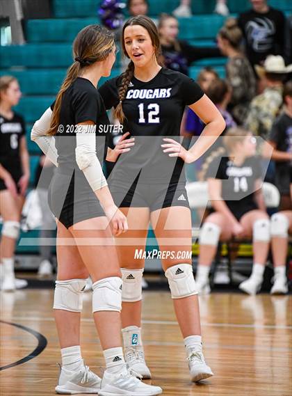 Thumbnail 2 in Brenham vs College Station photogallery.