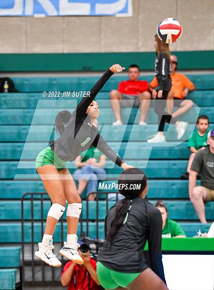 Thumbnail 3 in Brenham vs College Station photogallery.