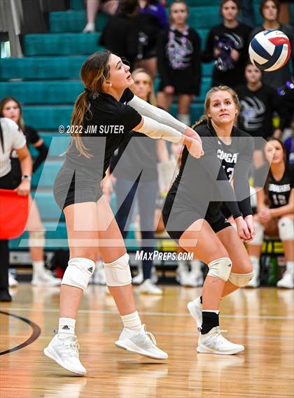 Thumbnail 2 in Brenham vs College Station photogallery.
