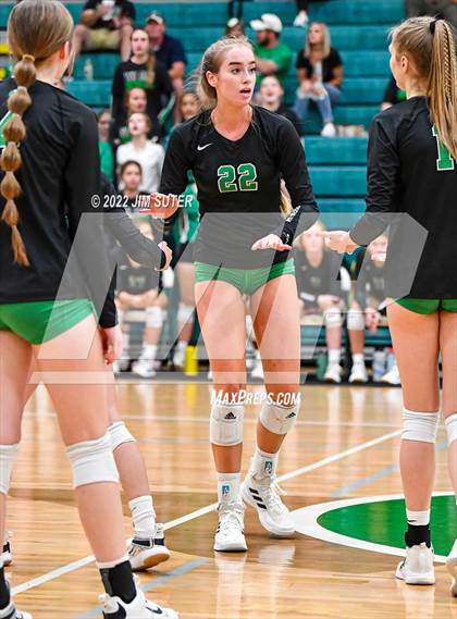 Thumbnail 3 in Brenham vs College Station photogallery.