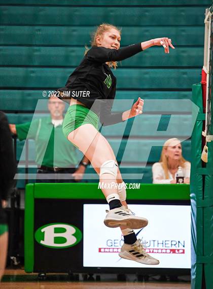 Thumbnail 2 in Brenham vs College Station photogallery.