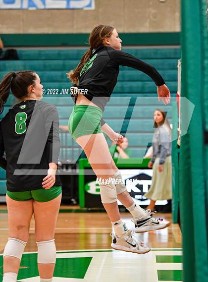 Thumbnail 3 in Brenham vs College Station photogallery.