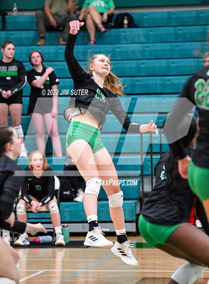 Thumbnail 1 in Brenham vs College Station photogallery.