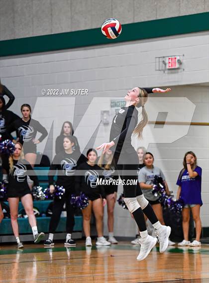 Thumbnail 3 in Brenham vs College Station photogallery.