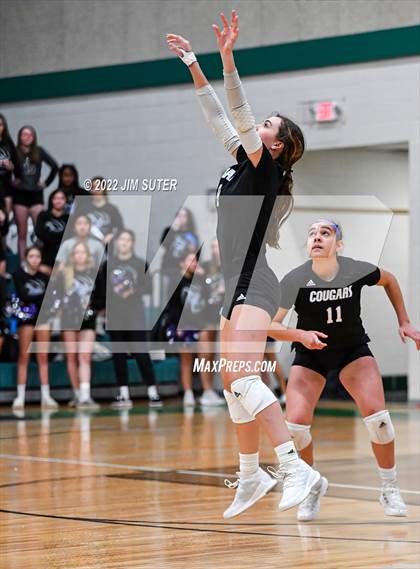 Thumbnail 1 in Brenham vs College Station photogallery.