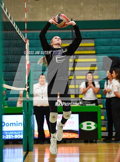 Thumbnail 1 in Brenham vs College Station photogallery.