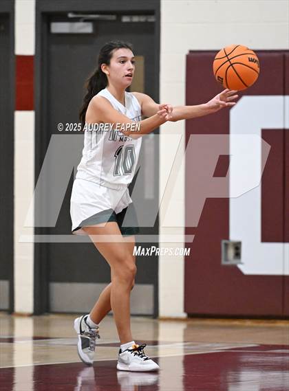 Thumbnail 3 in Montville vs. Morristown photogallery.