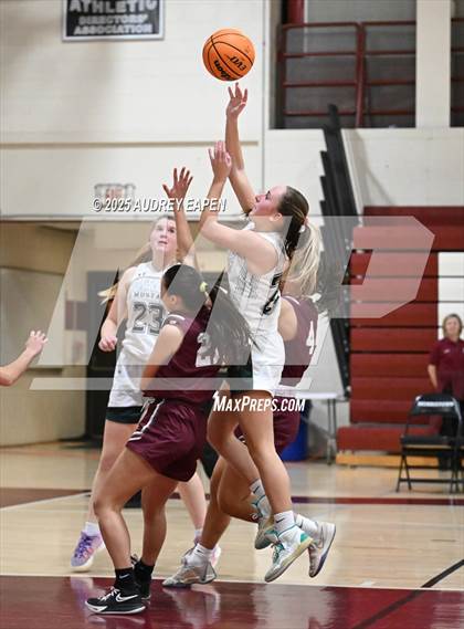 Thumbnail 1 in Montville vs. Morristown photogallery.