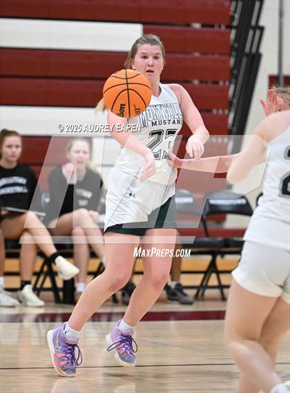 Thumbnail 3 in Montville vs. Morristown photogallery.
