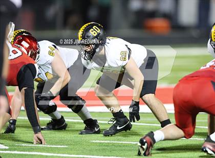 Thumbnail 3 in Malakoff @ Pottsboro (UIL 3A D1 Area Football Playoff) photogallery.