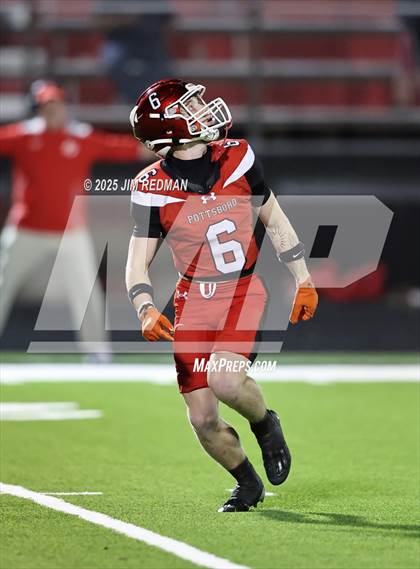 Thumbnail 3 in Malakoff @ Pottsboro (UIL 3A D1 Area Football Playoff) photogallery.
