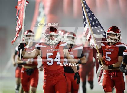 Thumbnail 2 in Malakoff @ Pottsboro (UIL 3A D1 Area Football Playoff) photogallery.