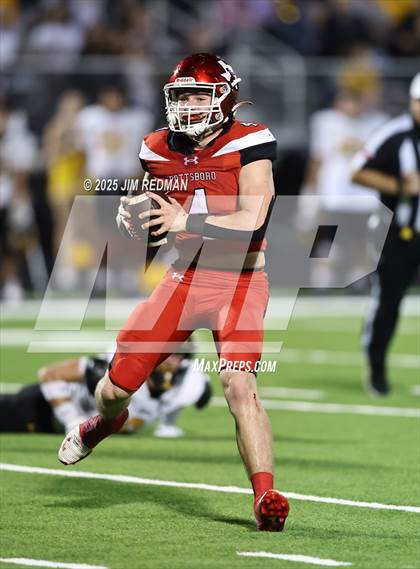 Thumbnail 1 in Malakoff @ Pottsboro (UIL 3A D1 Area Football Playoff) photogallery.