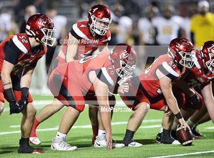 Thumbnail 2 in Malakoff @ Pottsboro (UIL 3A D1 Area Football Playoff) photogallery.