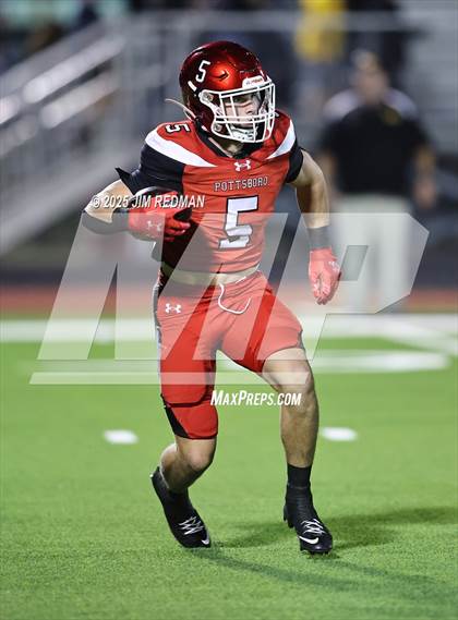 Thumbnail 1 in Malakoff @ Pottsboro (UIL 3A D1 Area Football Playoff) photogallery.