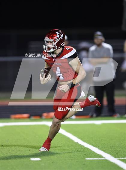 Thumbnail 3 in Malakoff @ Pottsboro (UIL 3A D1 Area Football Playoff) photogallery.