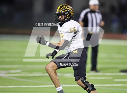 Thumbnail 3 in Malakoff @ Pottsboro (UIL 3A D1 Area Football Playoff) photogallery.