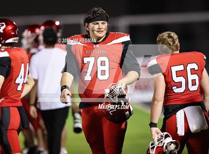 Thumbnail 3 in Malakoff @ Pottsboro (UIL 3A D1 Area Football Playoff) photogallery.
