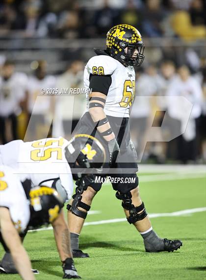 Thumbnail 2 in Malakoff @ Pottsboro (UIL 3A D1 Area Football Playoff) photogallery.