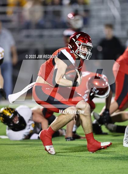 Thumbnail 2 in Malakoff @ Pottsboro (UIL 3A D1 Area Football Playoff) photogallery.