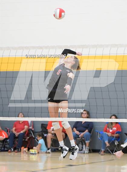 Thumbnail 2 in Monument Valley vs Maricopa (Epic Tourneys Volleyball Invite) photogallery.