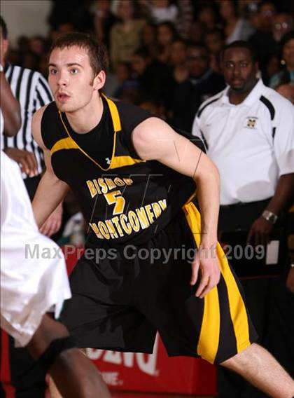 Thumbnail 3 in Bishop Montgomery vs. Inglewood (CIF SS Semifinals) photogallery.