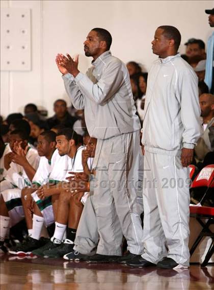 Thumbnail 3 in Bishop Montgomery vs. Inglewood (CIF SS Semifinals) photogallery.