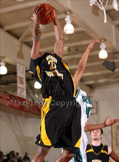 Thumbnail 3 in Bishop Montgomery vs. Inglewood (CIF SS Semifinals) photogallery.