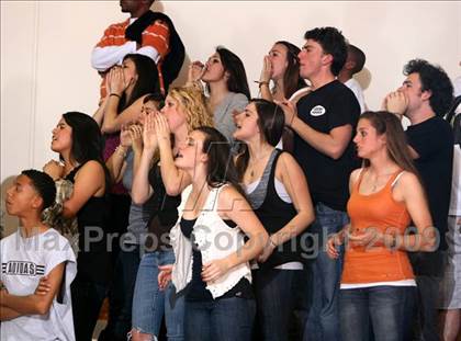Thumbnail 3 in Bishop Montgomery vs. Inglewood (CIF SS Semifinals) photogallery.