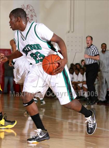Thumbnail 3 in Bishop Montgomery vs. Inglewood (CIF SS Semifinals) photogallery.