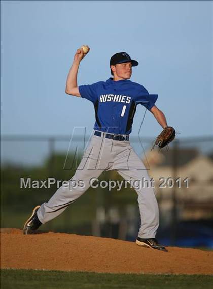 Thumbnail 1 in Tuscarora @ Woodgrove photogallery.