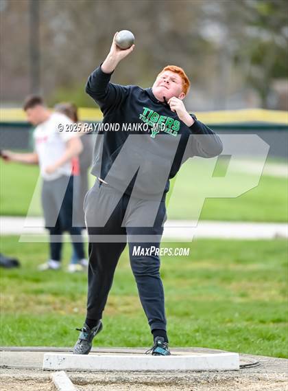 Thumbnail 2 in Yorktown 4 Way (Shot Put)  photogallery.
