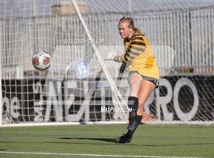 Thumbnail 3 in St. Joseph vs. Parowan (UHSAA 2A Semifinal) photogallery.