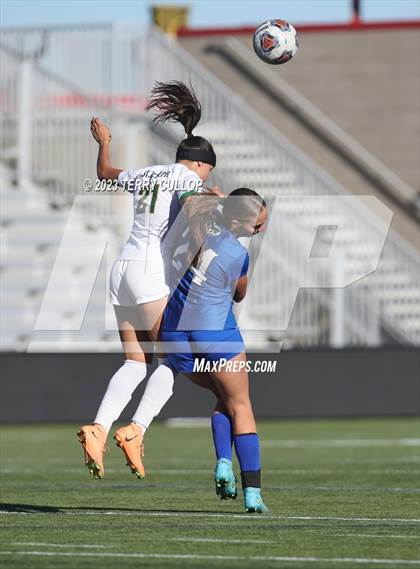 Thumbnail 3 in St. Joseph vs. Parowan (UHSAA 2A Semifinal) photogallery.